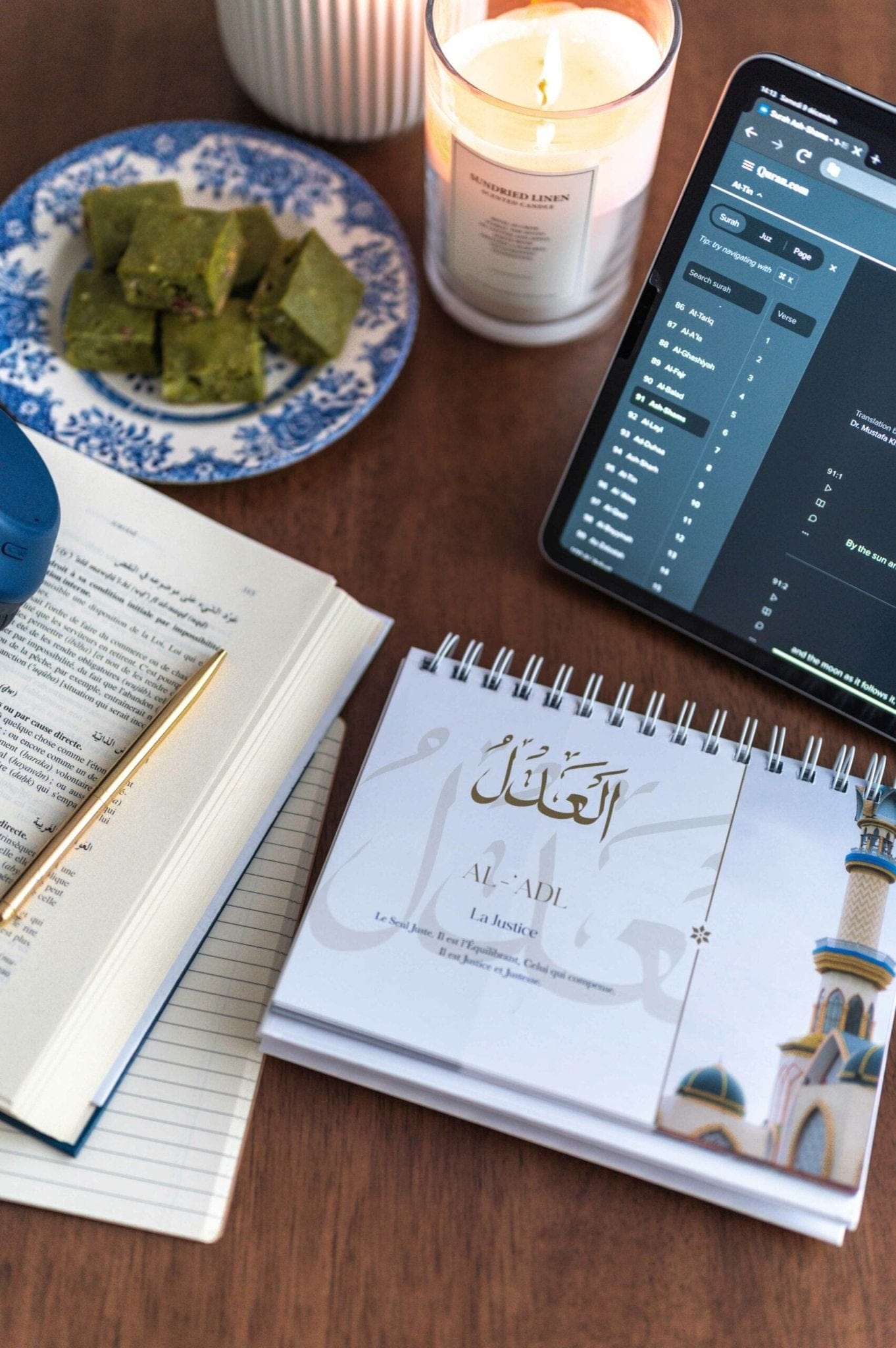 Vivre avec les 99 noms d'Allah par Souad El Mansouri Al Bouraq Livre > Islam > Tawhid / Aqidah (Croyance) 9791022512268 Librairie Musulmane Al-imen