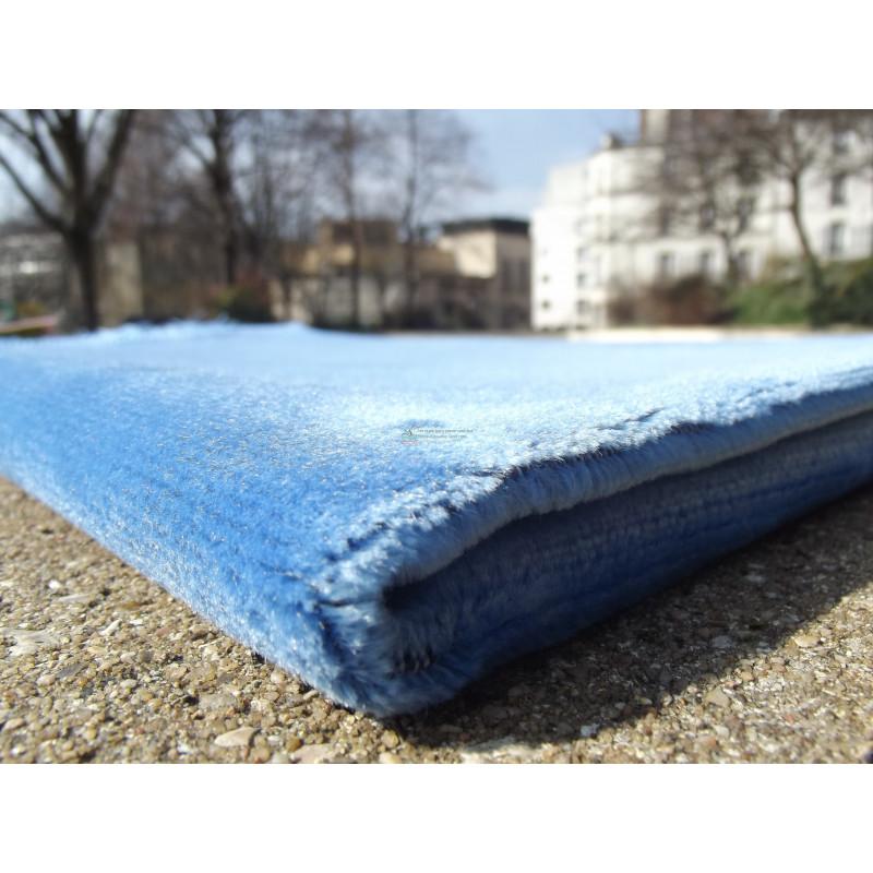 Tapis de Prière Velours Luxe couleur unie - BLEU PASTEL Sana Tapis de prière > Velours 3700495415088 Librairie Musulmane Al-imen