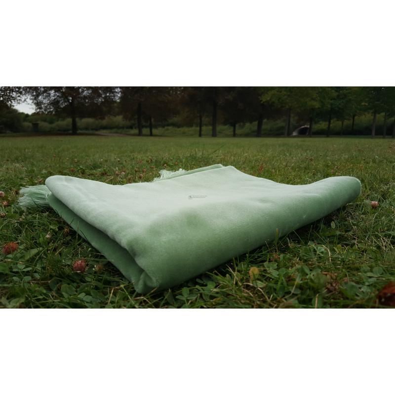 Tapis de Prière Velours Luxe couleur unie - VERT SAUGE disponible chez Al - imen